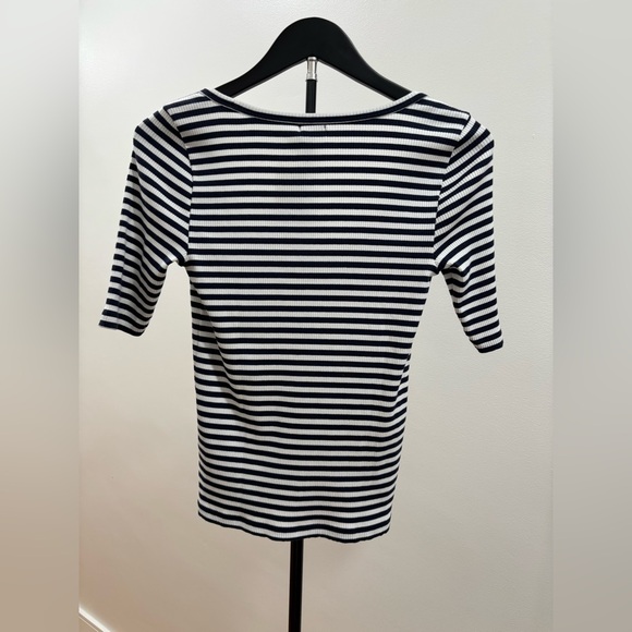 631. NWT Faherty Freestyle Rib Knit Tee - Picture 3 of 5